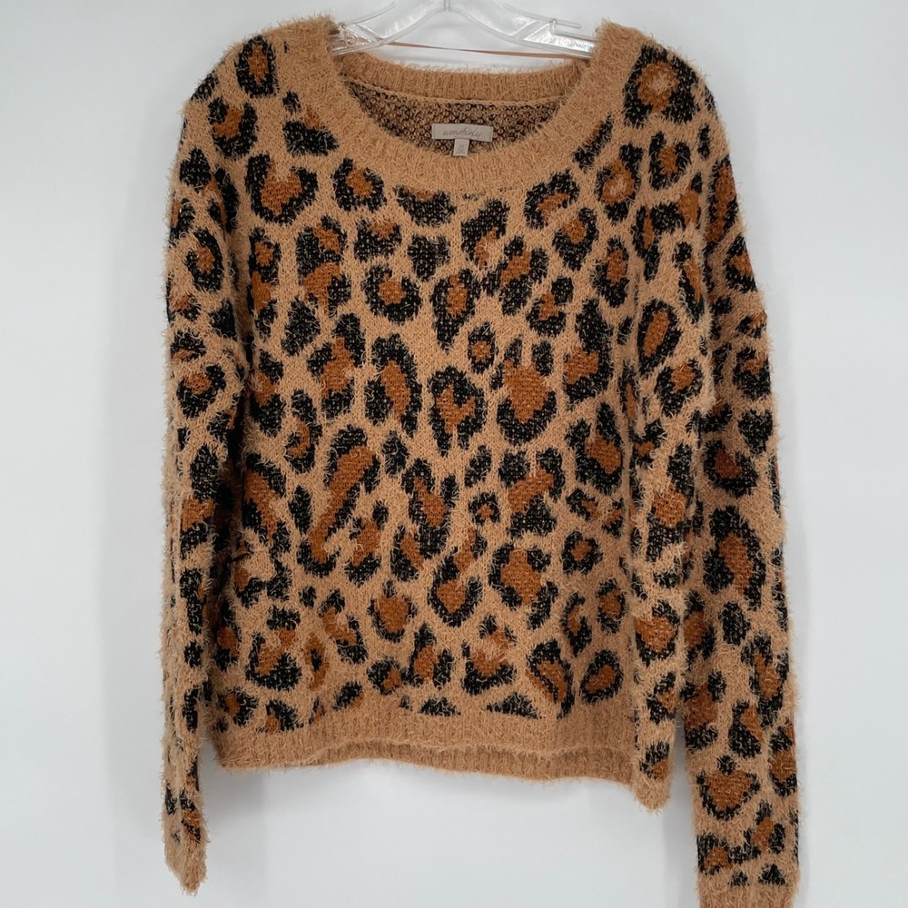 Wonderly Womens Leopard Print Fuzzy Knit Sweater Brown Tan Animal Crew Neck M